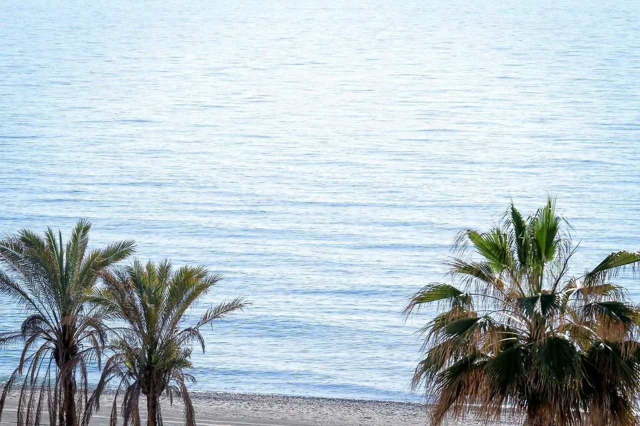 Marbella Banus Suites - Banus Playa Rocio Beachfront Complex Appartement