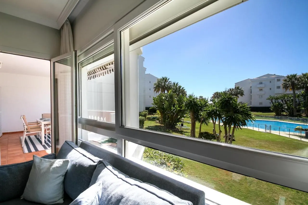Marbella Banus Suites - Banus Playa Rocio Beachfront Complex