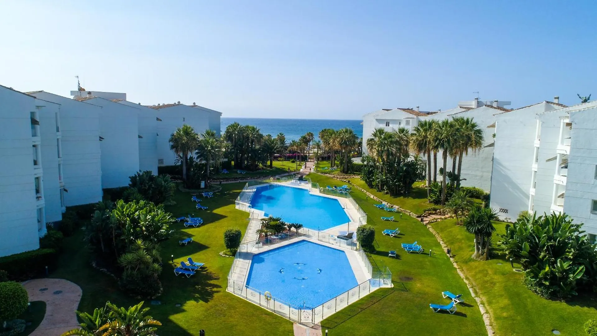 Marbella Banus Suites - Banus Playa Rocio Beachfront Complex