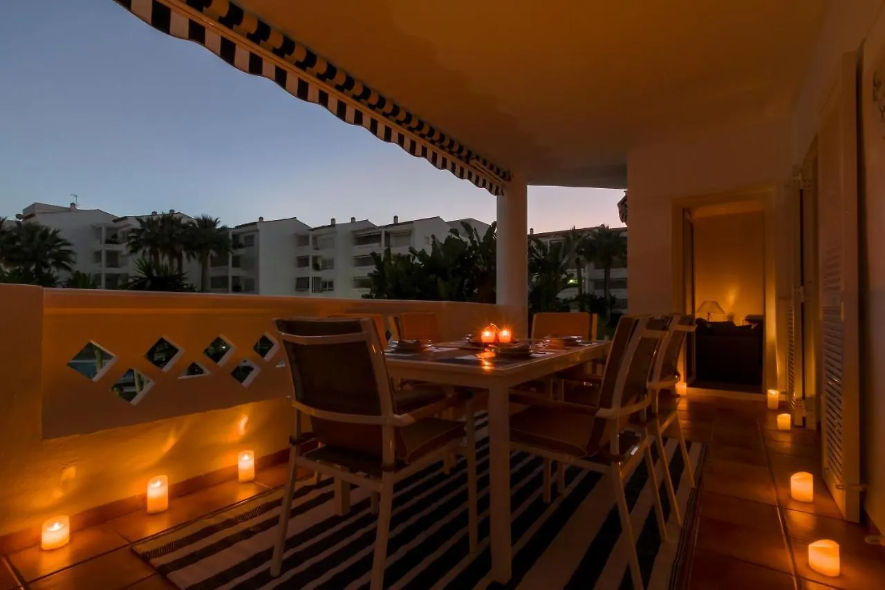 Marbella Banus Suites - Banus Playa Rocio Beachfront Complex Appartamento