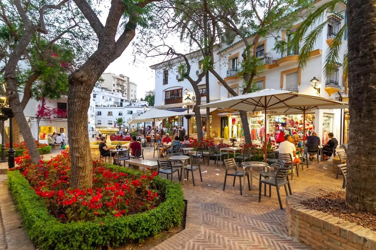 Marbella Banus Suites - Banus Playa Rocio Beachfront Complex Appartamento
